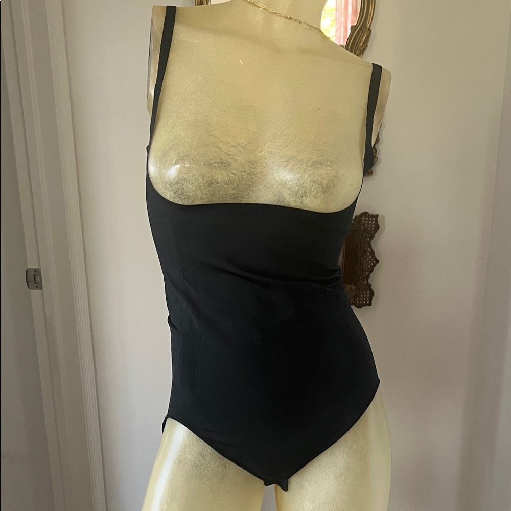 SPANX Oncore Open Bust Midthigh Bodysuit NWOT